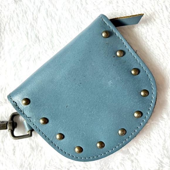 FREE PEOPLE Change Me Up Crossbody Phone & Coin Case Blue Leather Bag--N… - Picture 8 of 16